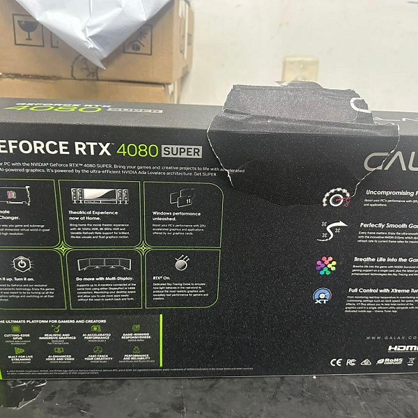 Placa de Vídeo RTX 4080 SUPER SG 1-Click OC GALAX GeForce, 16 GB GDDR6X, DLSS 3, Ray Tracing - 48SZM6MD9RSG