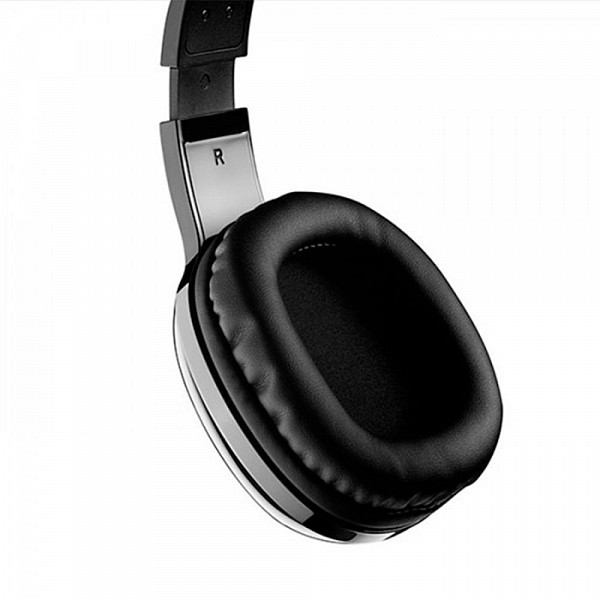 Headset Edifier Over-Ear K815, Profissional Placa de Som e Áudio Digital, Drivers 40mm, USB, Preto - K815 USB