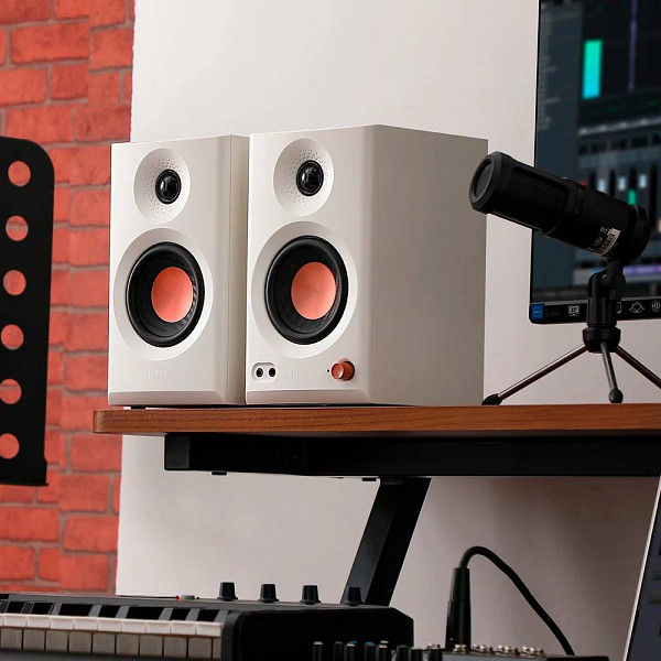 Monitor de Áudio Hi-Res EDIFIER MR3, 36W RMS, para estúdio, Bluetooth 5.4, Bivolt - Branco